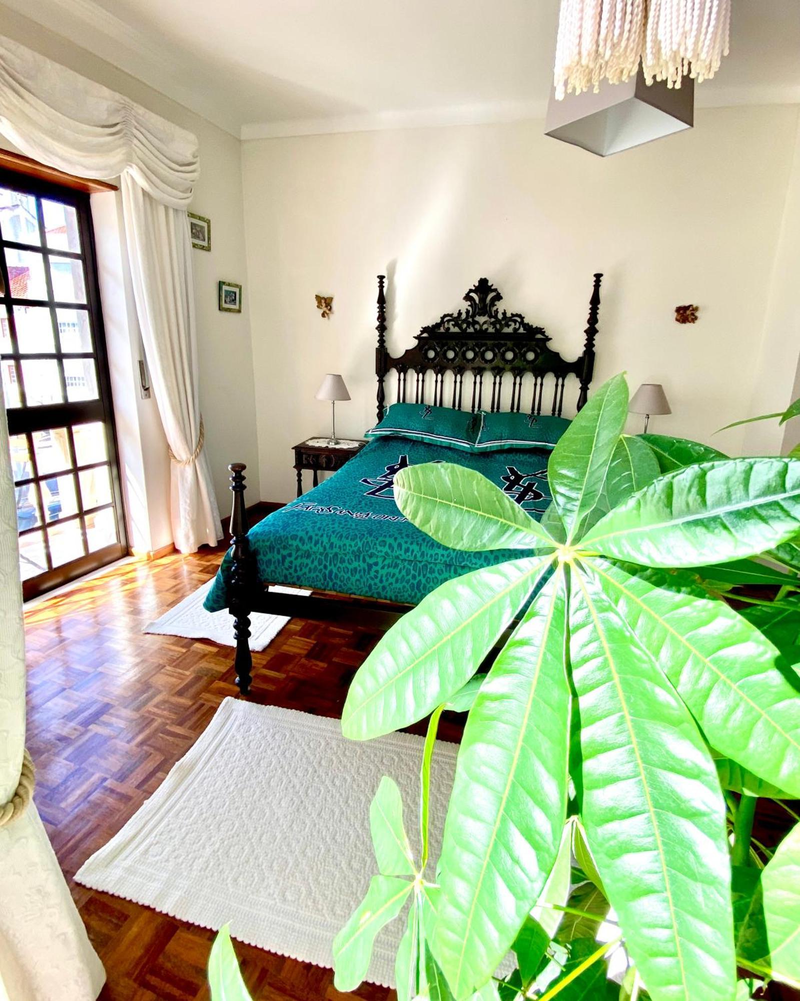 Spray B&B Sitio In Nazare, European Style Exterior photo
