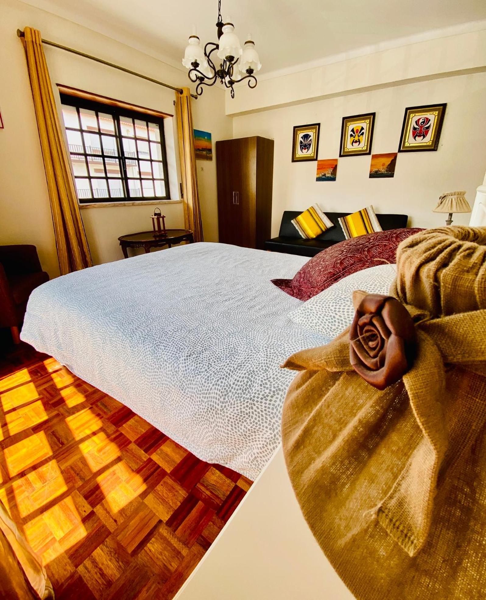 Spray B&B Sitio In Nazare, European Style Exterior photo
